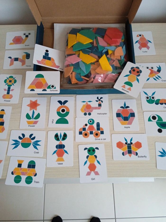Puzzle Tangram bois méthode Montessori - photo numéro 3