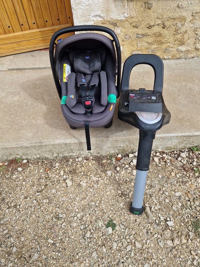 Coque auto  avec base isofix CHICCO - photo numéro 3