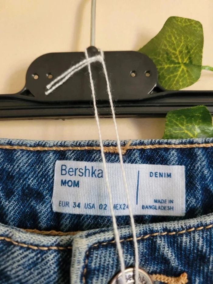 jean mom bershka 34 - photo numéro 4