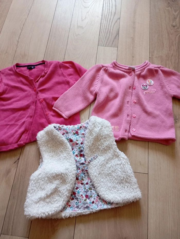Lot de vêtements taille 12 mois - photo numéro 5