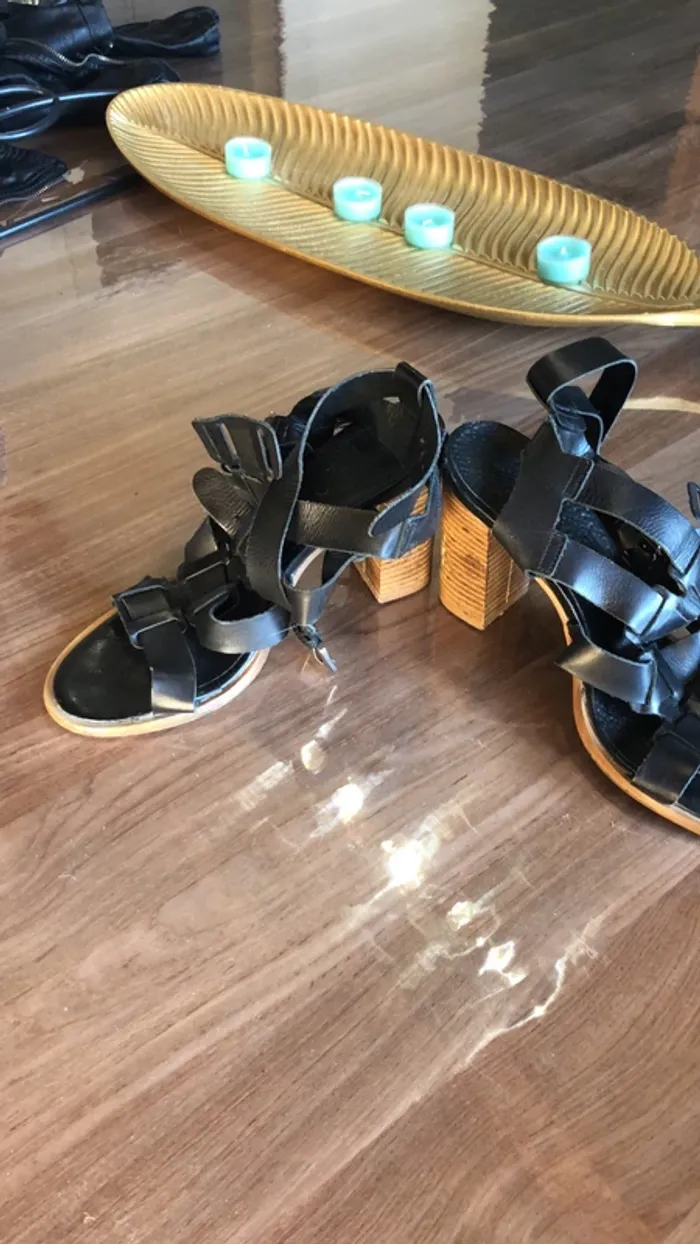 sandale talon noir - photo numéro 3