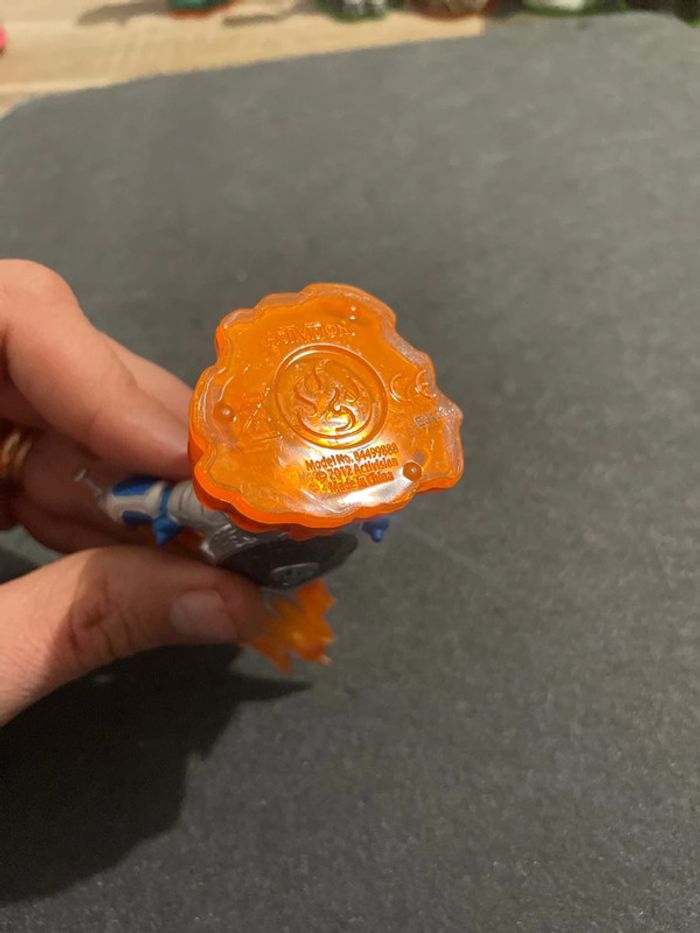 Figurine Skylanders Giants Ignitor - photo numéro 5