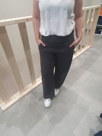 Superbe pantalon fluide gris JDY 🖤