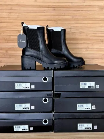 Bottines pour femme pointure 36-37-38-39-40 Jomix noires, style Chelsea
