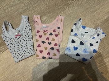 Débardeur cœurs 3-4 ans