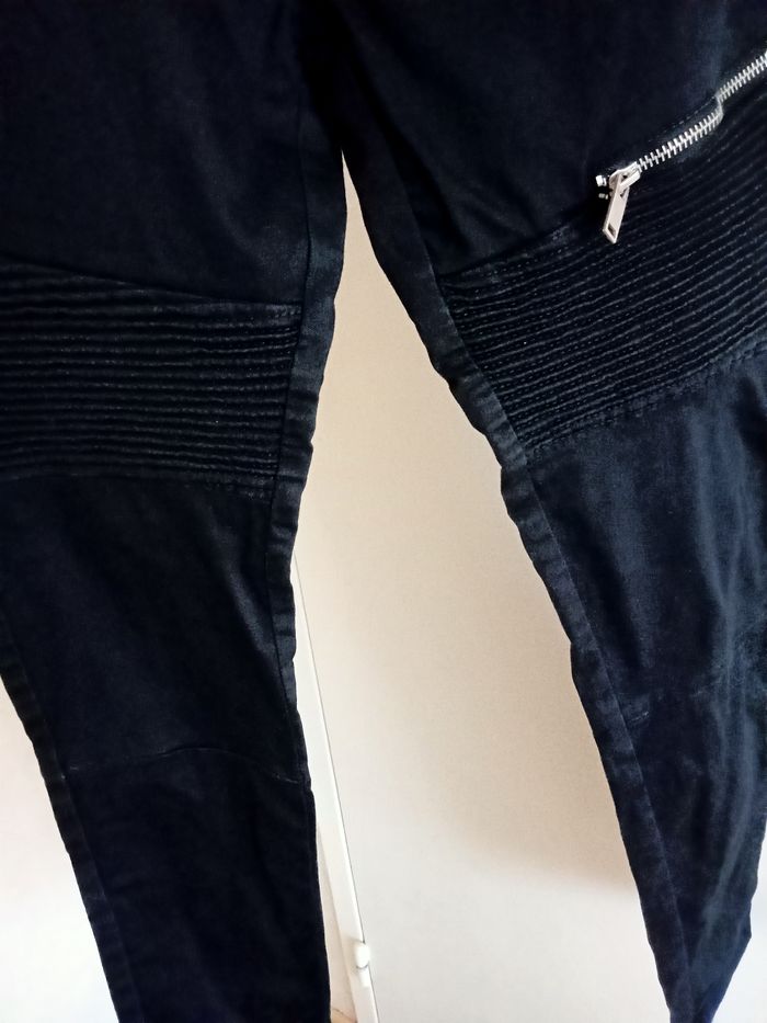 Pantalon jeans noir avec poches zippées - photo numéro 7