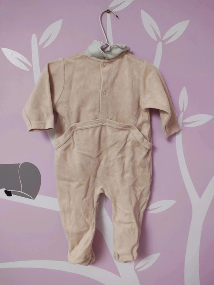 Pyjama Winnie taille 6 mois - photo numéro 3
