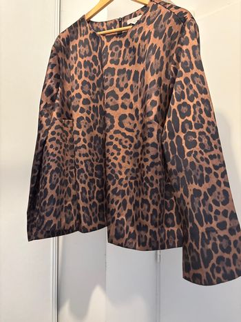 Blouse à manches longues comme neuf Marque H&M taille xxl
