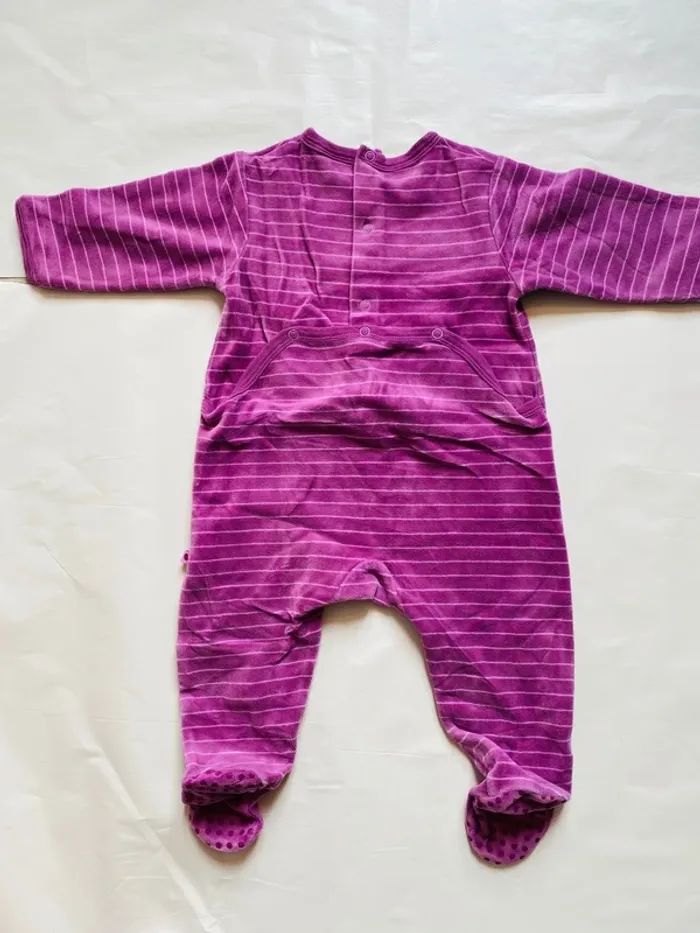 Lot 2 pyjamas fille 12 mois Disney - photo numéro 4