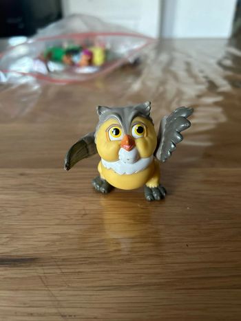 Figurine chouette maître hibou bambi Disney