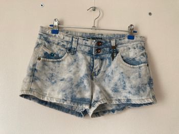 short jeans