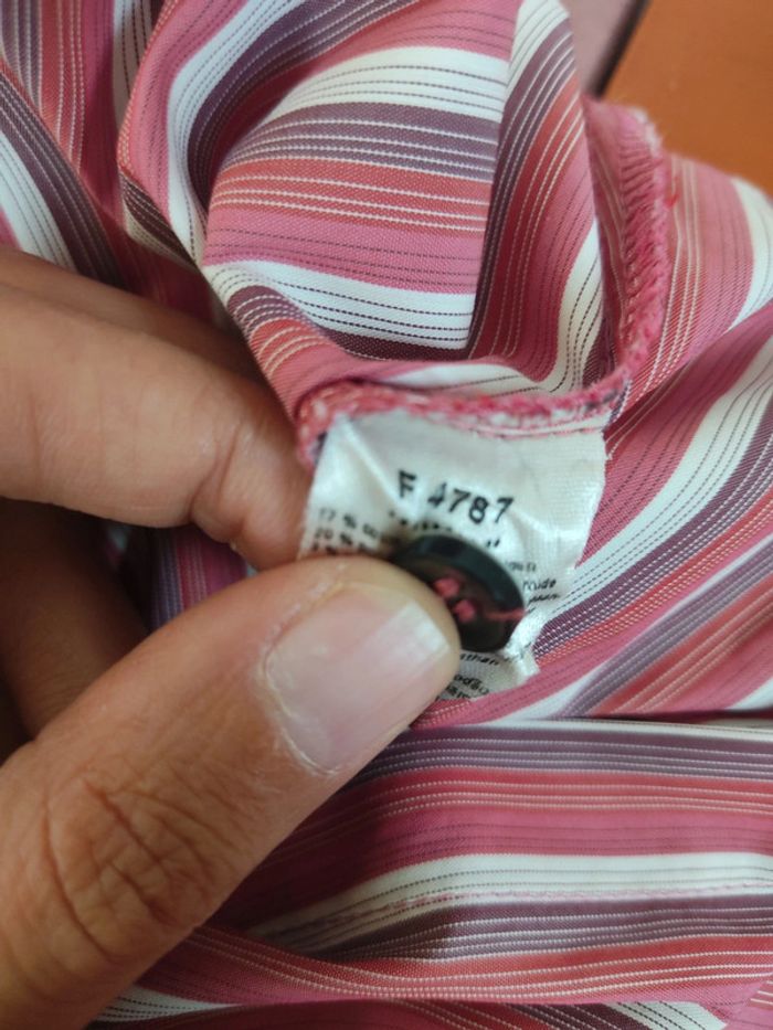 Chemise Lacoste 38 rayée rose bordeaux blanc violet TBE - photo numéro 8