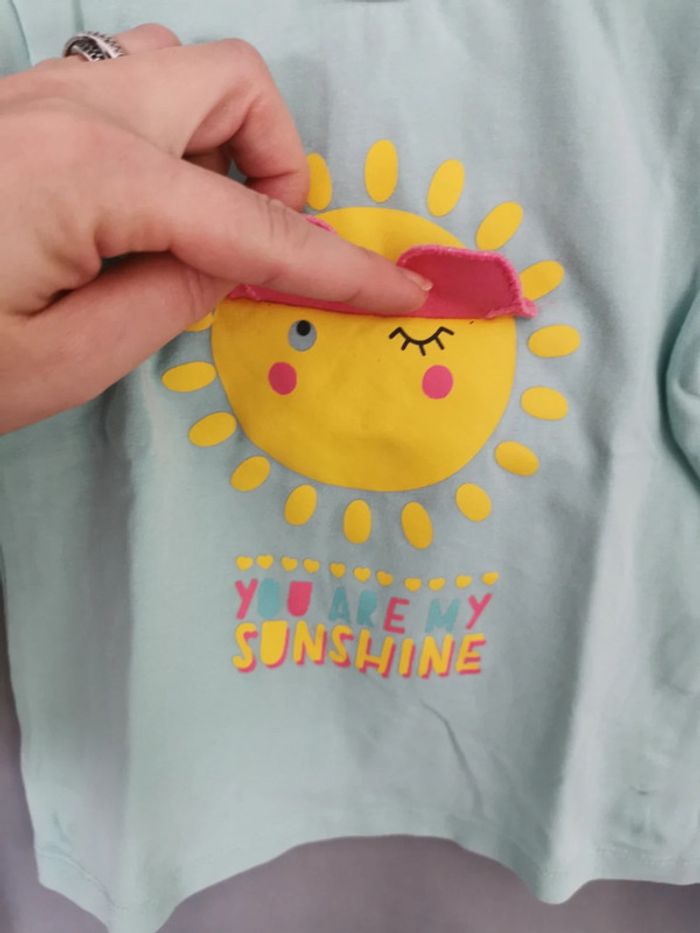 T shirt 23 mois neuf - photo numéro 3