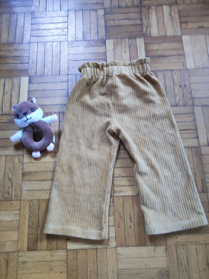 Pantalon velours côtelé couleur moutarde La redoute 24 mois - photo numéro 2