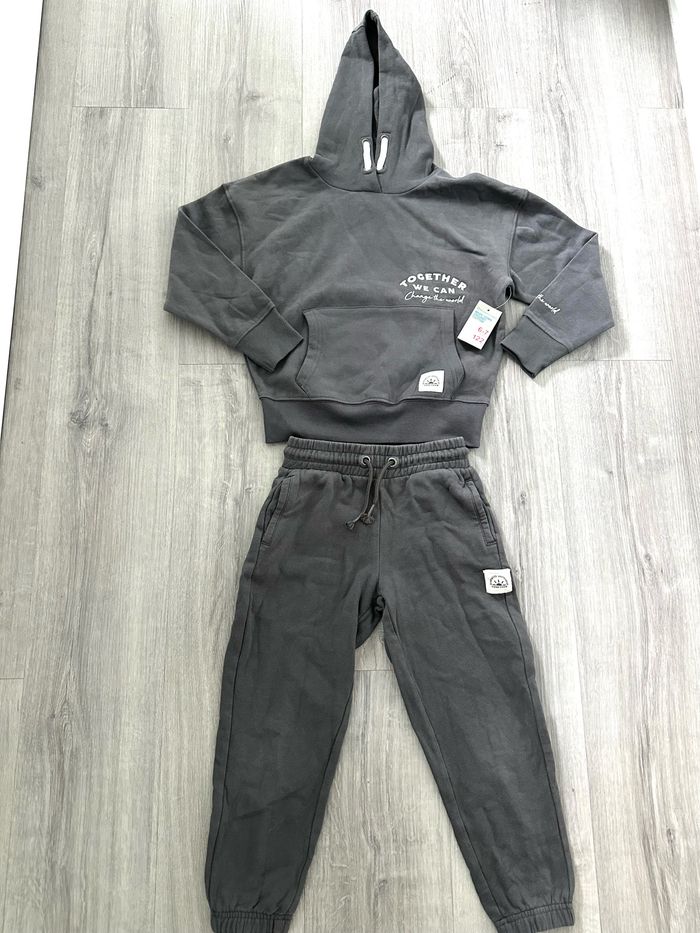 Jogging tendance Primark 122 cm