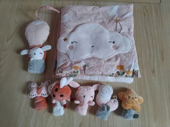 Livre éveil vertbaudet