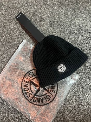 Bonnet stone Island 1.1