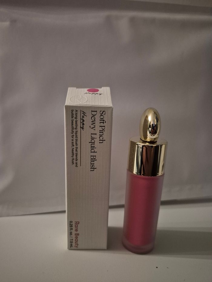 Blush liquide rare beauty - photo numéro 2
