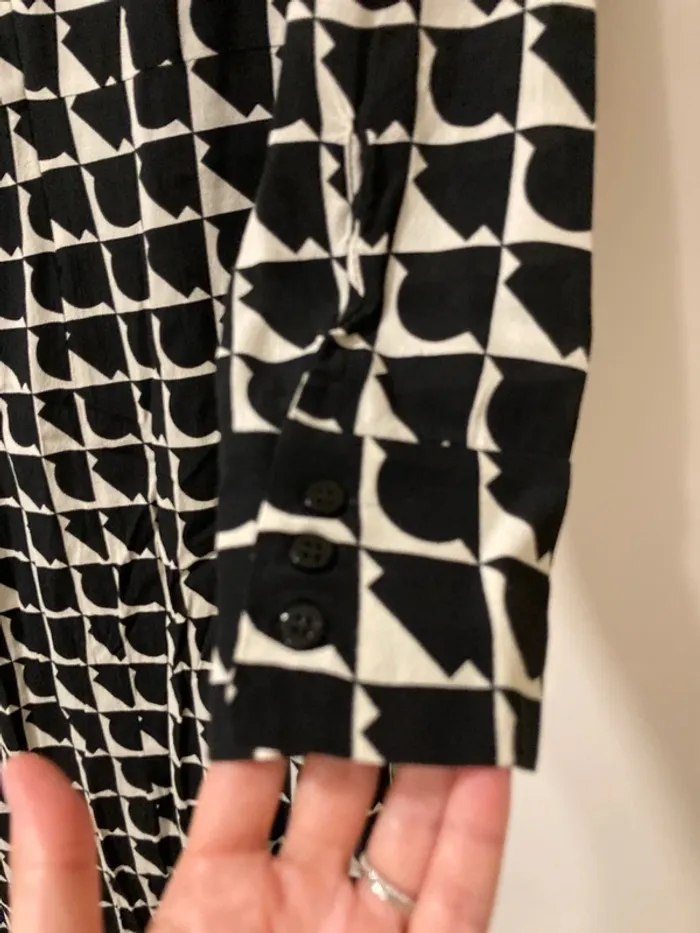 Robe Zara imprimé graphique noir et écru taille S - photo numéro 12