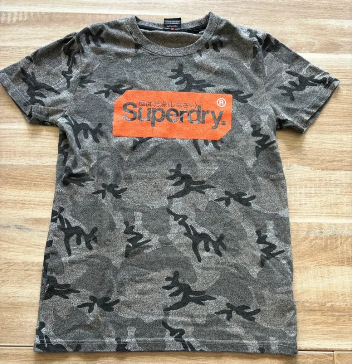 T-Shirt Taille M