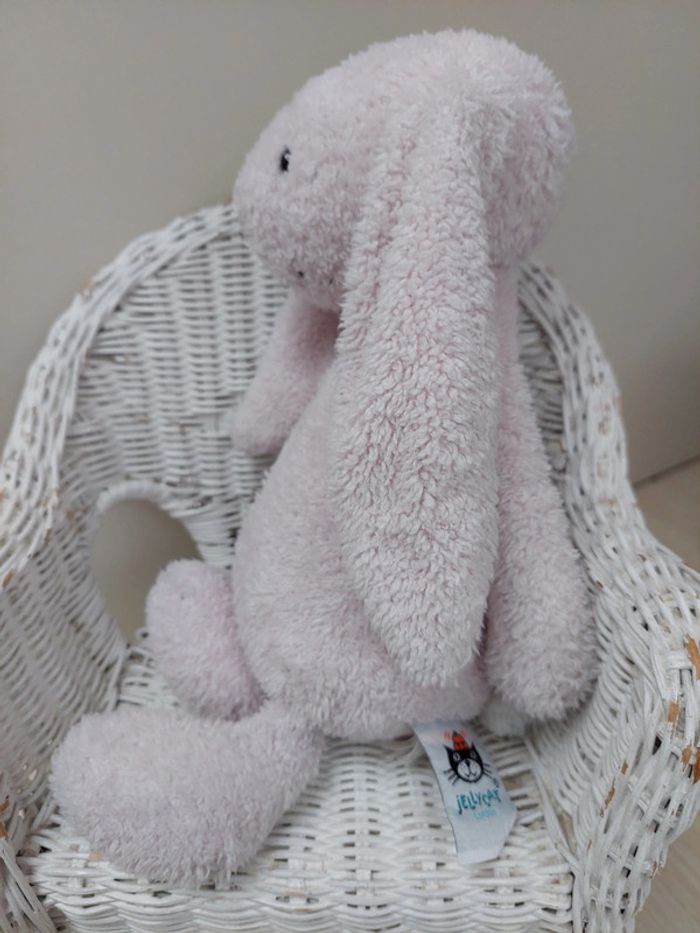 Jellycat - lapin bashful hochet rose - photo numéro 5