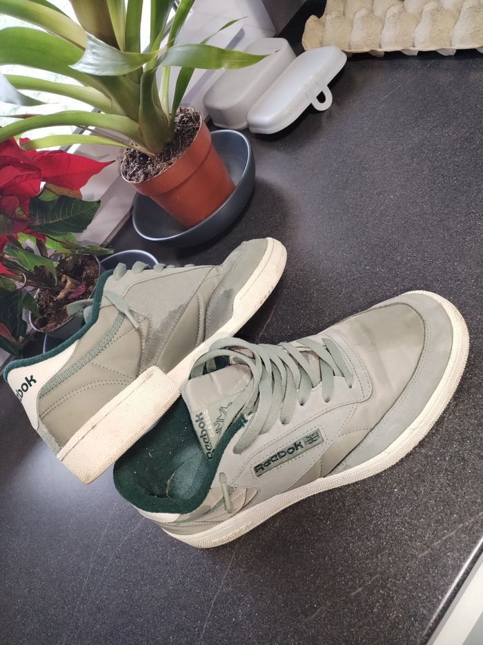 Reebok classic T42,5