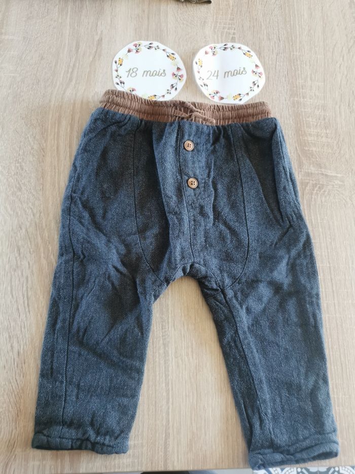 Ensemble bébé garçon 12/18 mois (86cm)t-shirt, pantalon et gilet zara baby et H&M - photo numéro 2