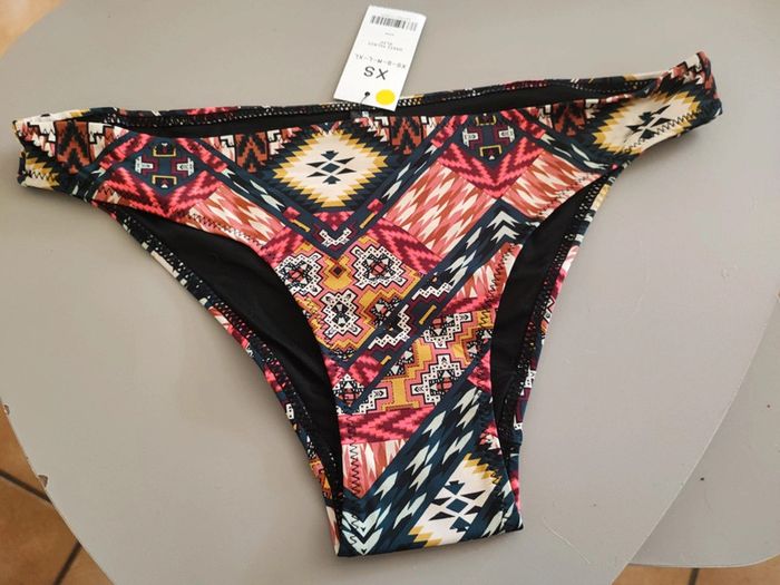 Bas de maillot de bain imprimé ethnique – NEUF avec étiquette 🔥
