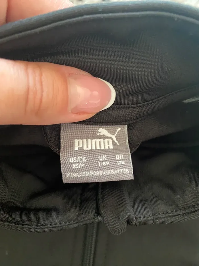 Veste sport Puma 7/8 ans - photo numéro 2