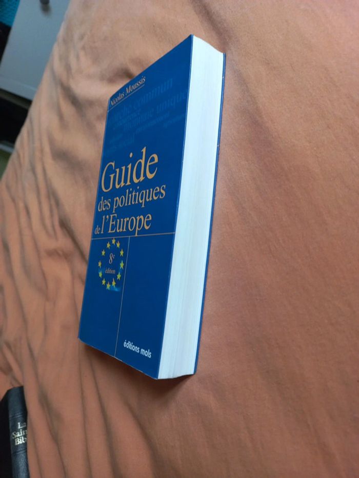 Livre guide des politiques de l'Europe - photo numéro 4