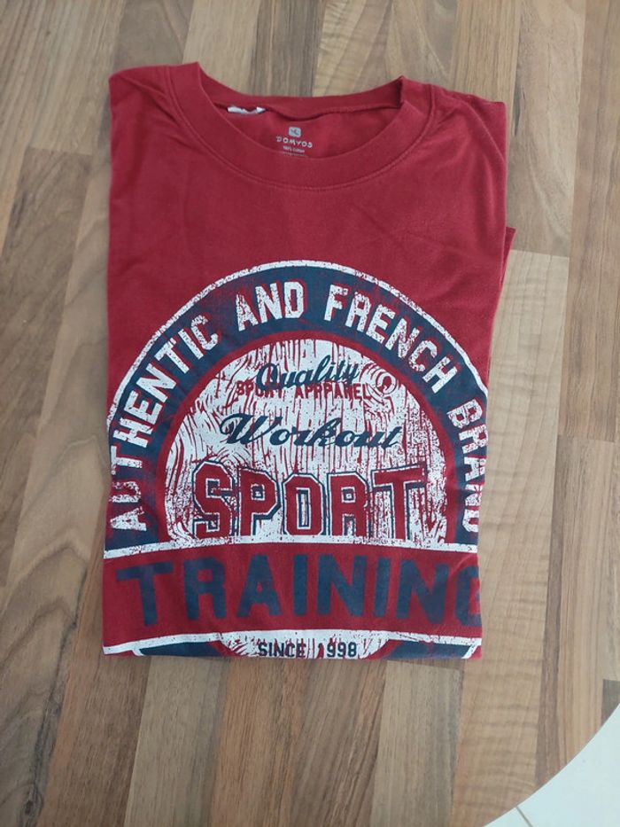 Magnifique tee-shirt Domyos état neuf - photo numéro 9