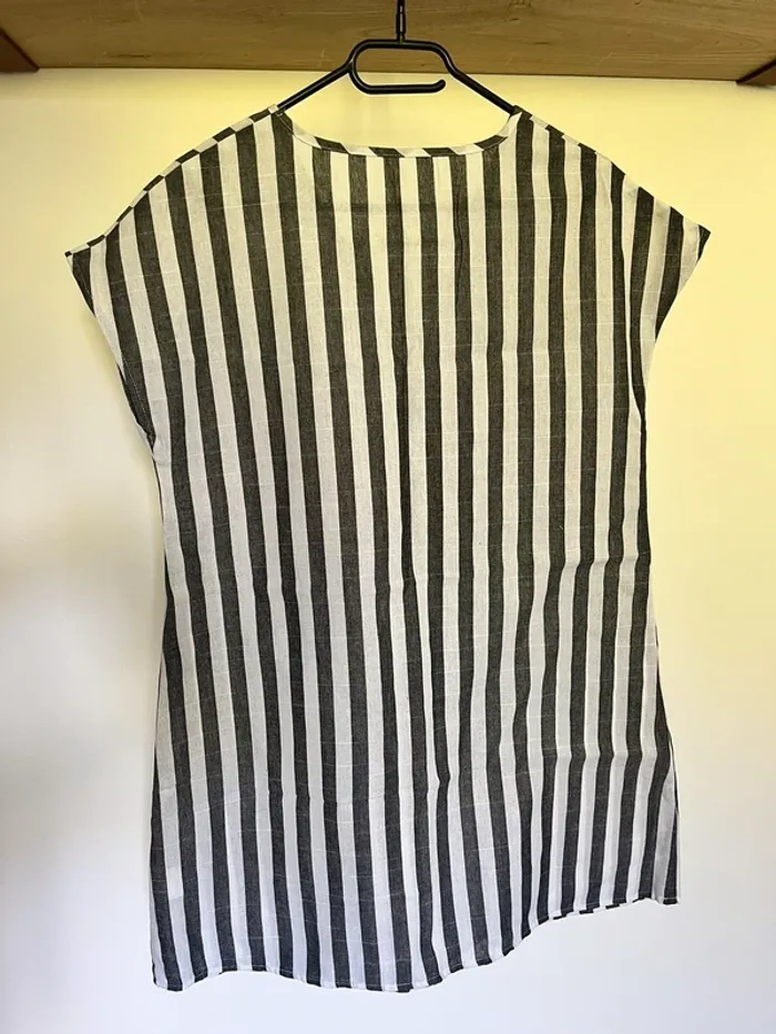 Robe à rayures - photo numéro 2