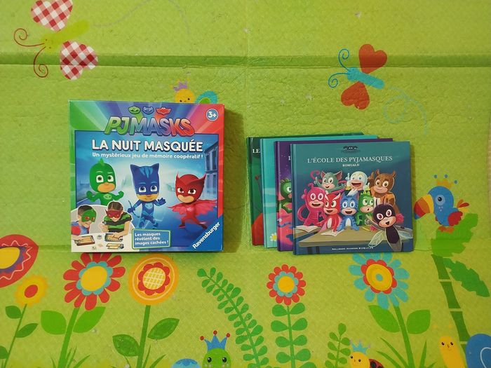Jeu Pyjamasques + 4 livres
