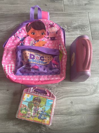 Lot docteur la peluche