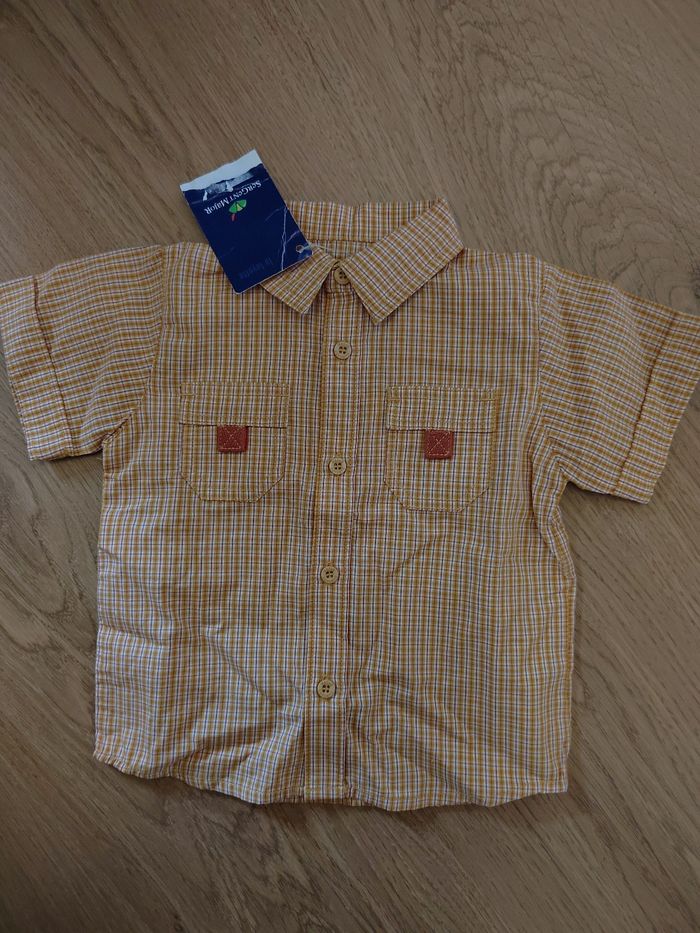 Chemise à carreaux