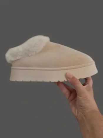 Mules fourrées 41