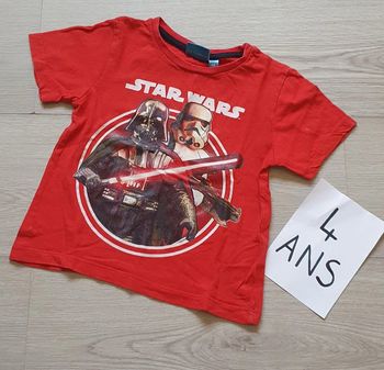 Maillot t-shirt manches courtes 4ans garçon 
Star wars