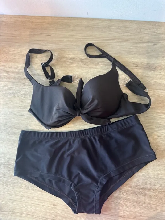 Maillot de bain 2 pièces shorts