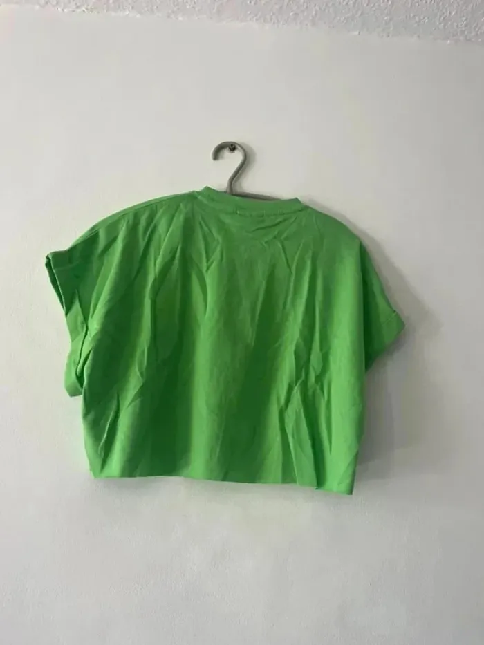 Titre : Tee shirt court - Taille S - photo numéro 8