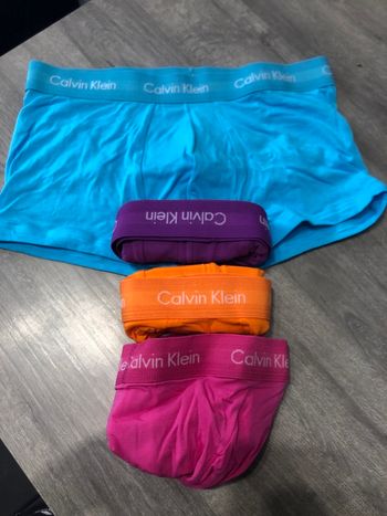 4 caleçon Calvin Klein taille M