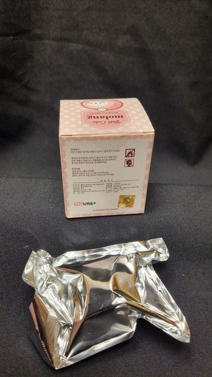 Blind Box Molang Roll Cake Edition - Corée du Sud - photo numéro 6
