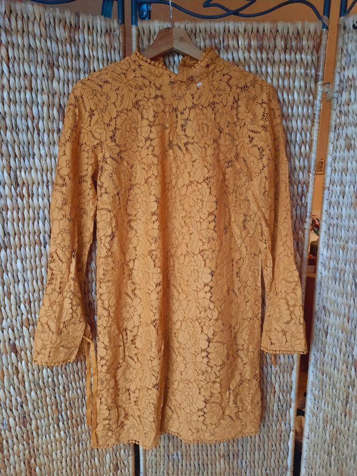 Robe H&M dentelle 38