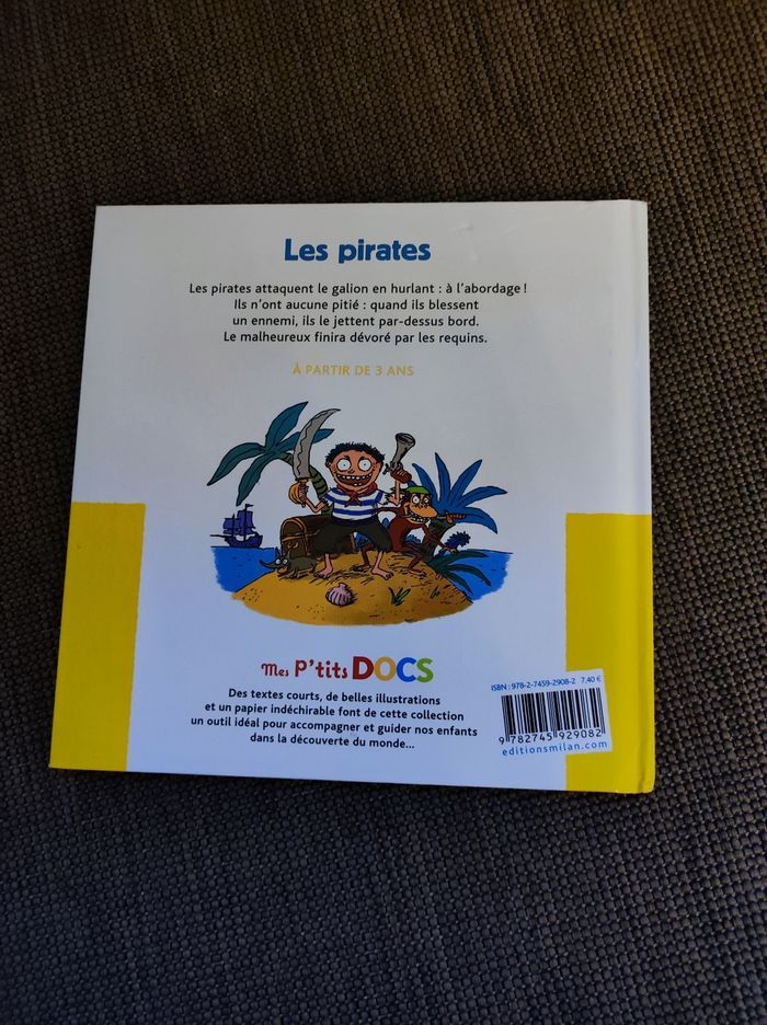 Livre 
Mes p'tits docs les pirates - photo numéro 4