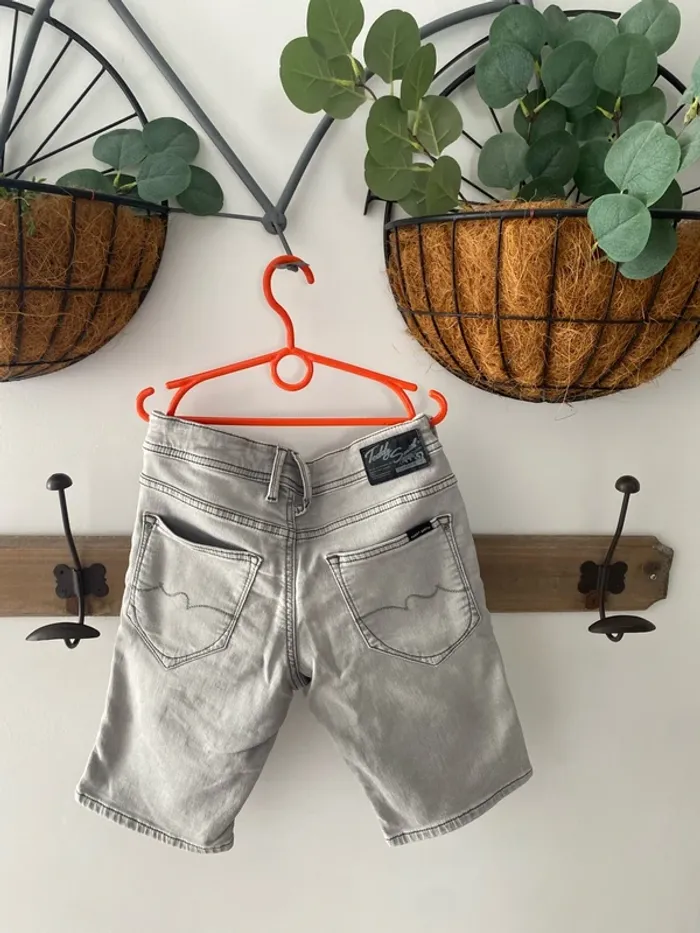 Short en jean gris Taille 12 ans Teddy Smith - photo numéro 2