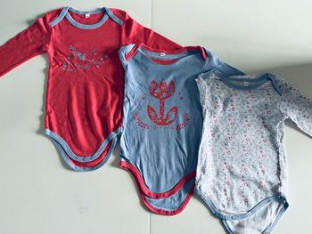 Lot de 3 bodys Flowers 36 mois