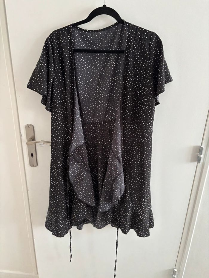 Robe portefeuille noire - photo numéro 2