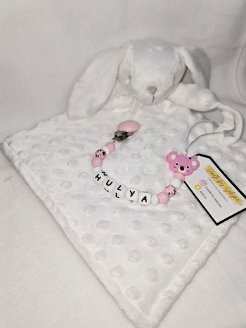 Attache tétine personnalisé