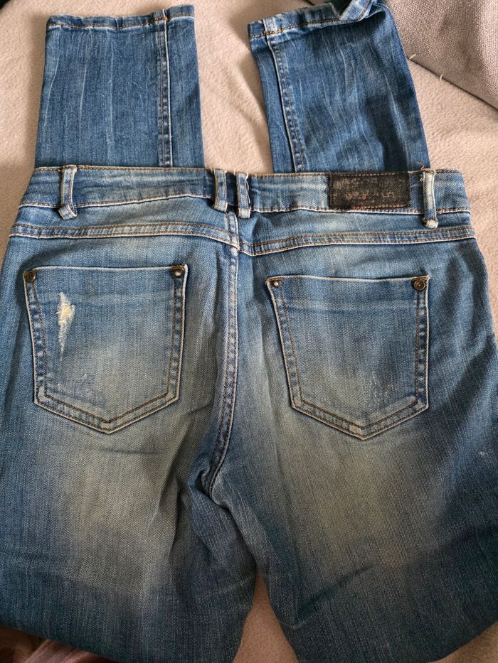 Jean bleu - photo numéro 4