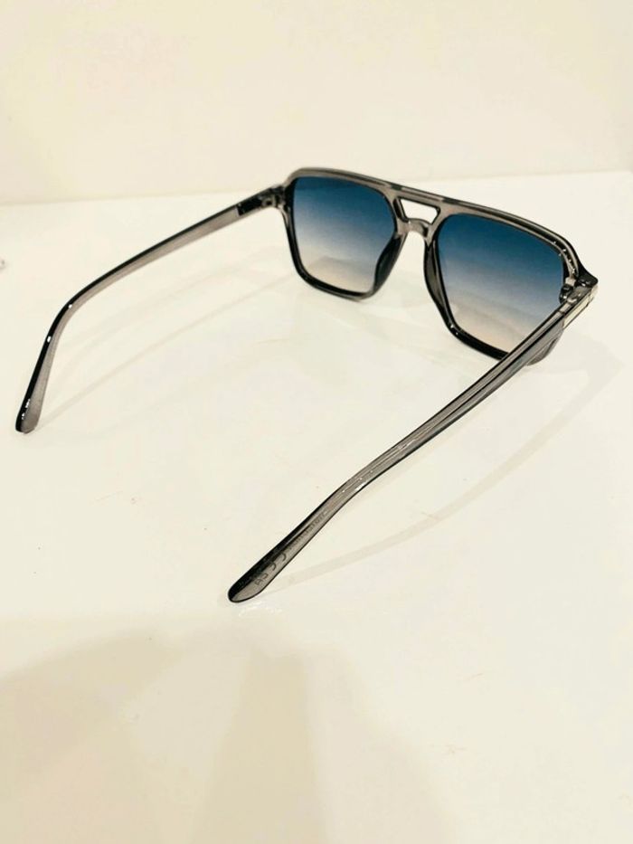 Lunette de soleil mixte grise verres bleus dégradés UV protection catégorie 2 - photo numéro 5