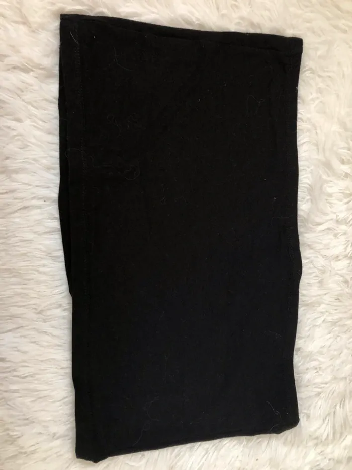 Robe noire épaisse - photo numéro 3